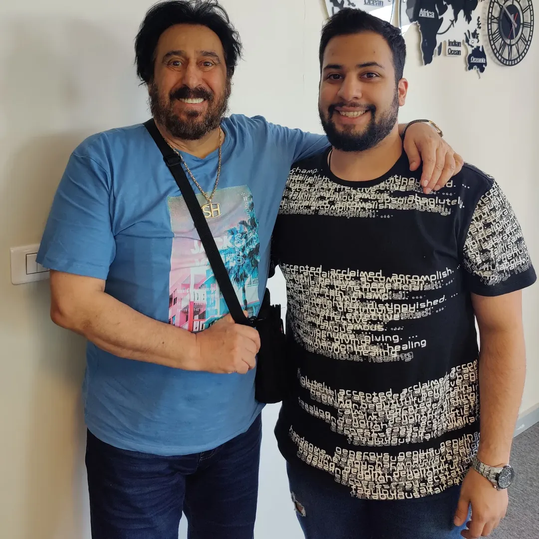 Shahan Behkamrad at a professional conference