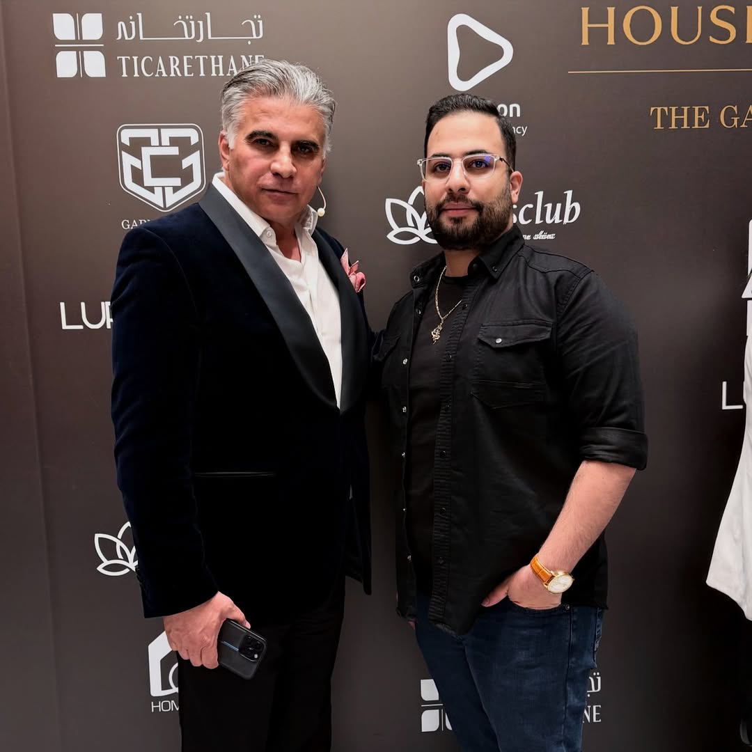 Shahan Behkamrad at a corporate event